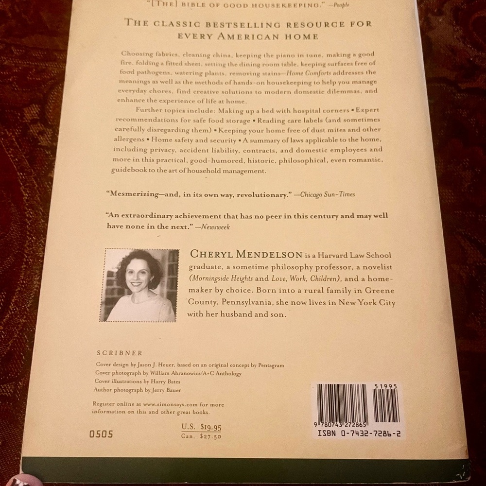 ⚠️ 5/25$ CLASSIC Home Comforts Book by Cheryl Mendelson - Picture 2 of 5